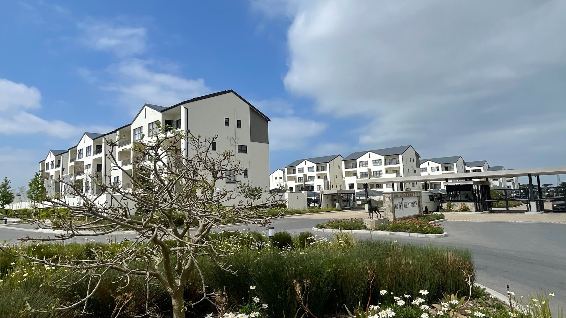 Property #ENT0236264, Apartment for sale in Somerset West