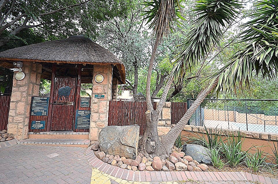 Property #ENT0122025, Apartment for sale in Douglasdale