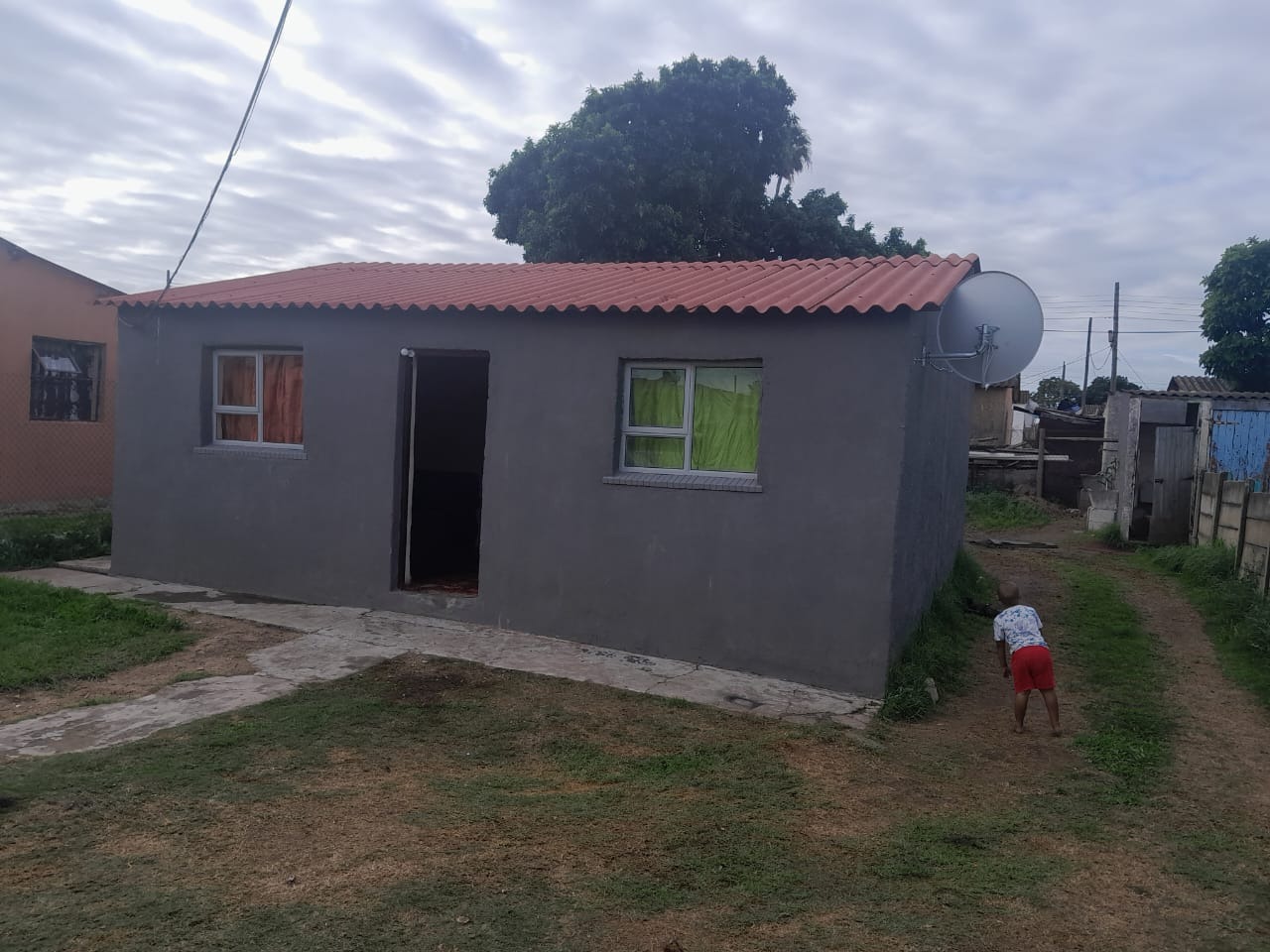 House For Sale in Langa Phase 2