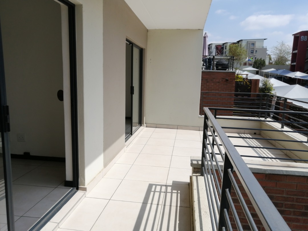 Apartment For Sale in FOURWAYS